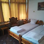 Family George Hotel