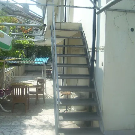 Hotell Family George 3*
